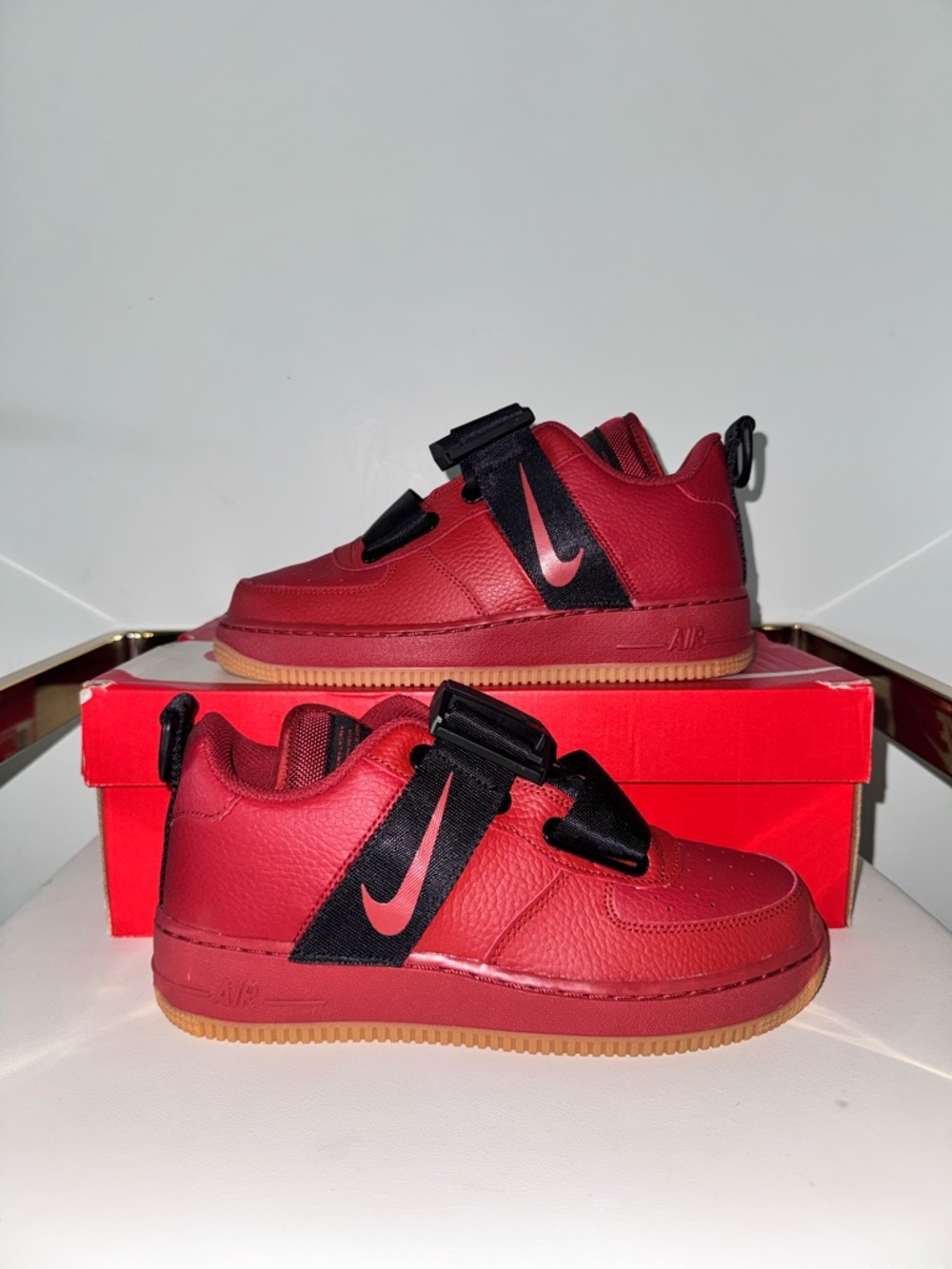Nike Air Force 1 Utility “Dune Red”